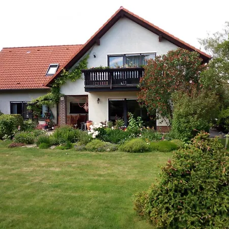 Große Am Grünen Stadtrand Apartment *