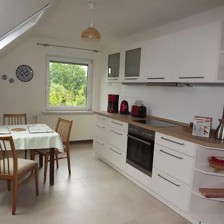 Grosse Am Gruenen Stadtrand * Erfurt