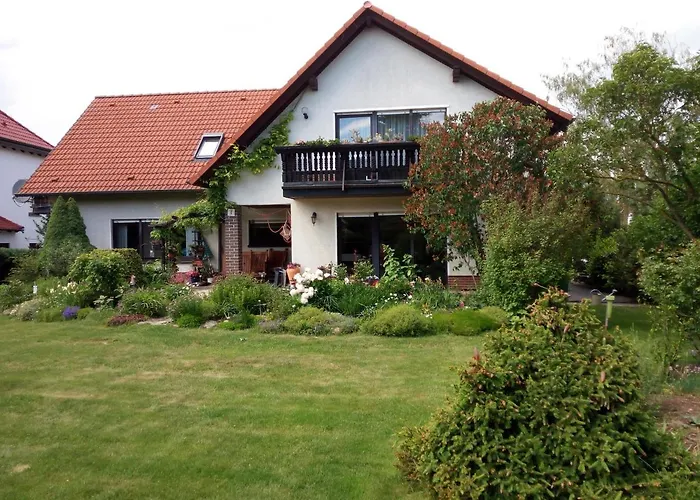 Grosse Am Gruenen Stadtrand 아파트 *